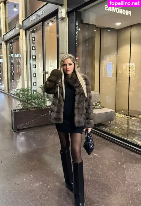 Iulieetta OnlyFans Thumbnail #N4lj8Q9Zlq