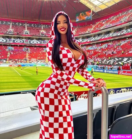 Ivana Knll OnlyFans Thumbnail #HF4MSSPXW0