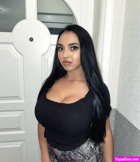 Ivana Milojevic OnlyFans Thumbnail #aNPs9cUi13