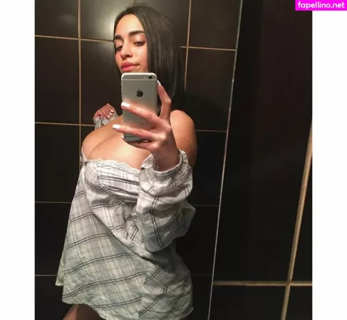 Ivana S OnlyFans Thumbnail #JDntYf5LQW