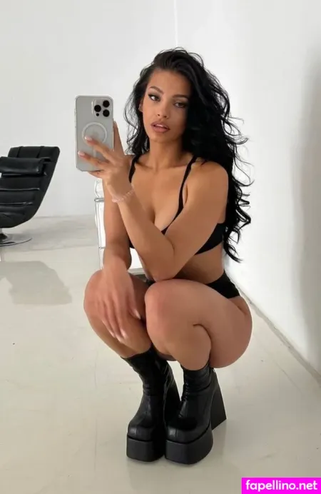 Ivana Santacruz OnlyFans Thumbnail #iuk6NqsYhO