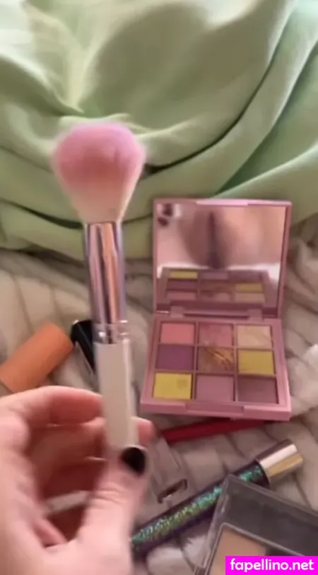 Ivanka Sweeet OnlyFans Thumbnail #XsAcOzwsHj