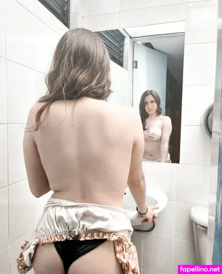 Ivannavega Main Profile Photo