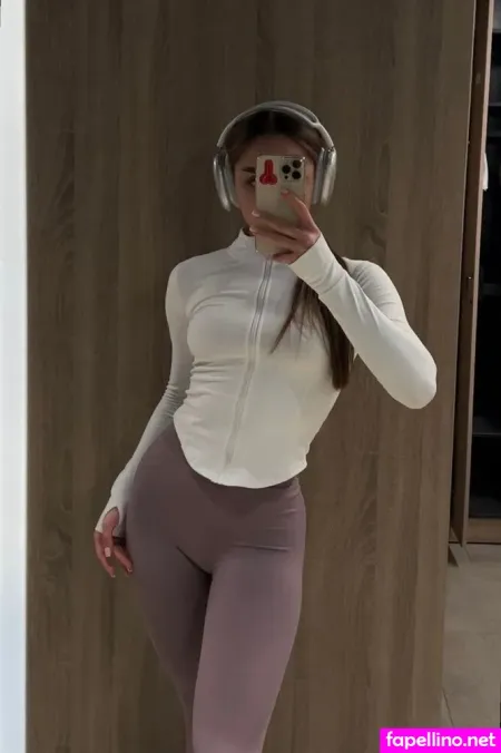 Ivanovvvva OnlyFans Thumbnail #pDlxopbLa9