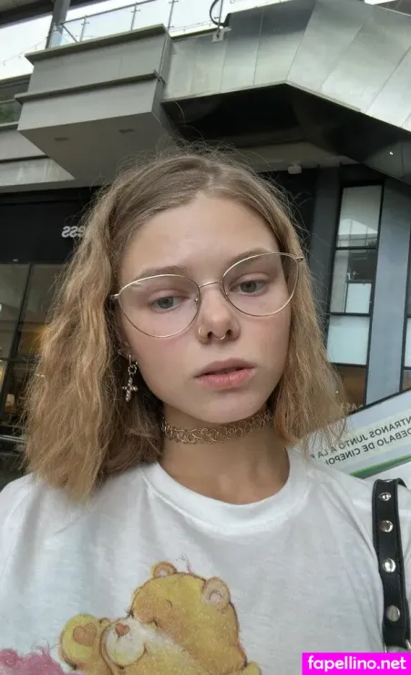 Ivasimmetria OnlyFans Thumbnail #RLV5a1r9Ov