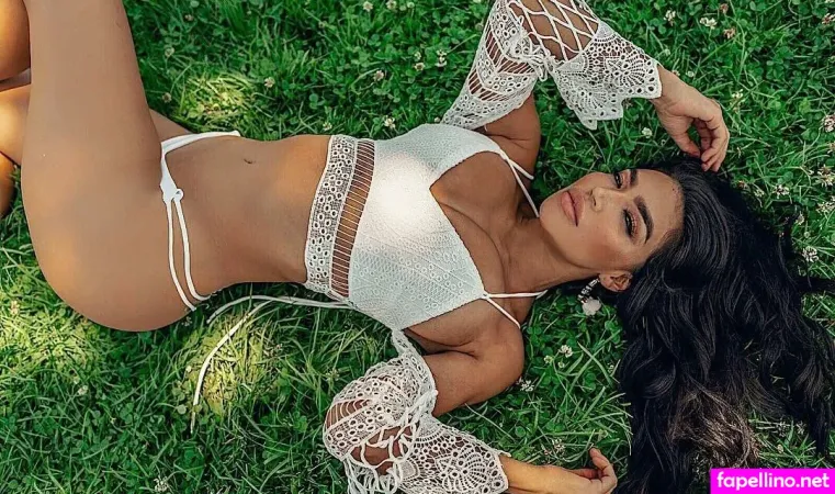Ivette Saucedo OnlyFans Thumbnail #EjwWjfA7Mp