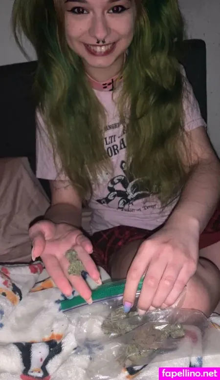 Ivey Jade OnlyFans Thumbnail #uSl01J8Tok