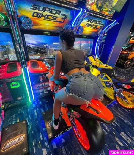 Ivona Marie OnlyFans Thumbnail #CHCloQgGDi