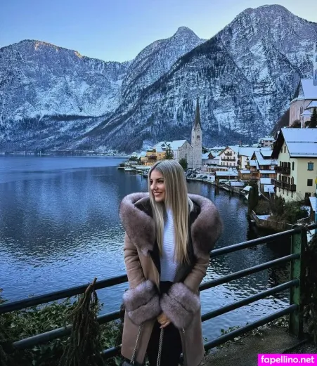 Ivona Popovic OnlyFans Thumbnail #16hPpGb1Mg