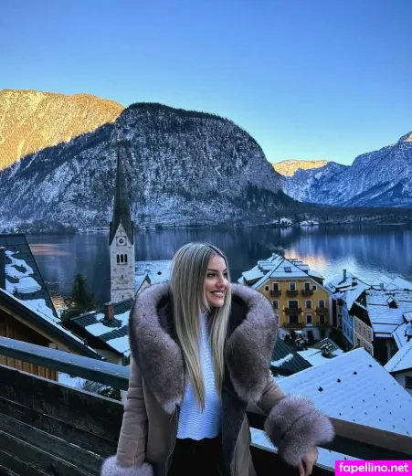 Ivona Popovic OnlyFans Thumbnail #QNwb1dasqe