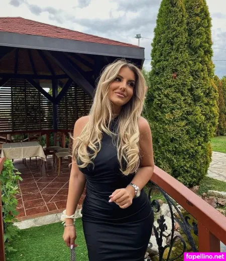 Ivona Popovic OnlyFans Thumbnail #yleuAB5B0c