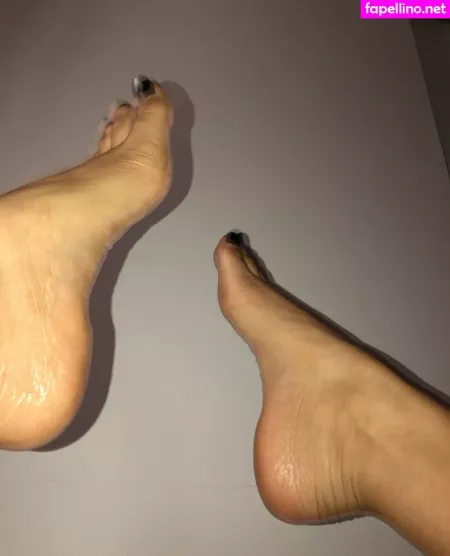 Ivonamarie OnlyFans Thumbnail #UWKbfgyTD9