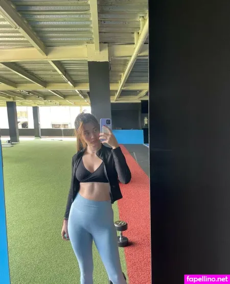 Ivonneluz OnlyFans Thumbnail #rKj1CpEU0I