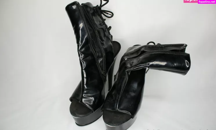 Ivorysolesfree OnlyFans Thumbnail #KTtu1A1nk0