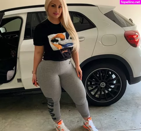 Ivoryyyyy OnlyFans Thumbnail #j0u2NaAekS