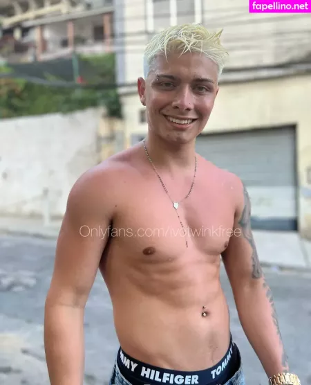 Ivotwinkfree OnlyFans Thumbnail #1ic3bvRijo