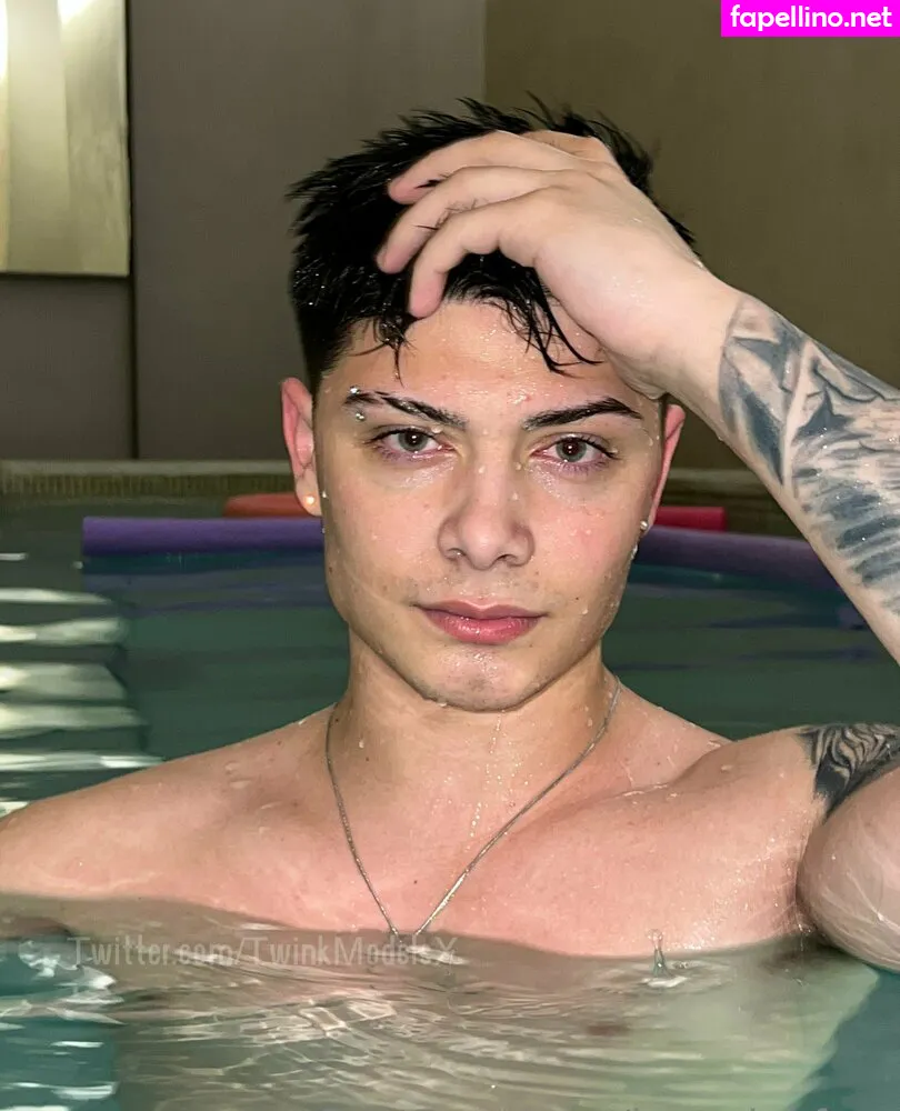 ivotwinkfree, y0ucantwin Nude Leaked OnlyFans Photo #D8mip4IVfd