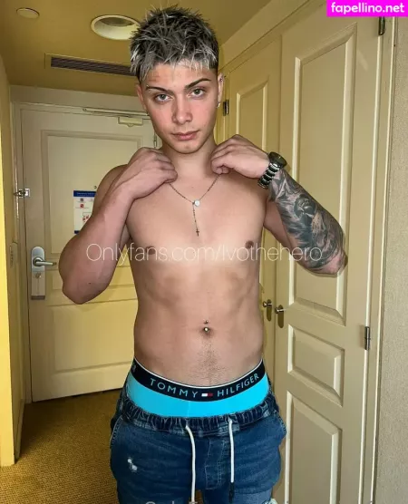 Ivotwinkfree OnlyFans Thumbnail #cfbE6xAULm