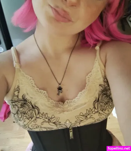 Ivy Huskey07 OnlyFans Thumbnail #MI3cNTNVKN