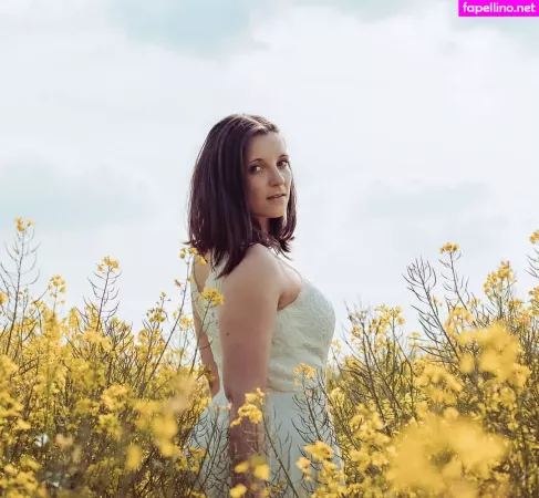 Ivy Rain OnlyFans Thumbnail #WituWy2Bb1