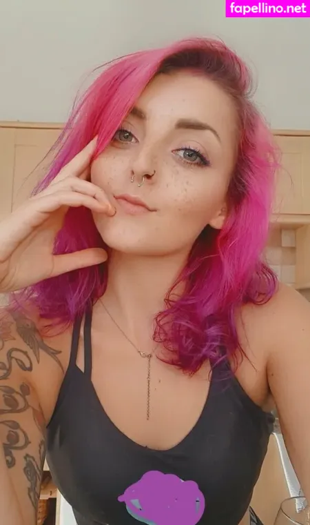 Ivy Rayefree OnlyFans Thumbnail #ZQu4fyMOW5