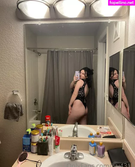 Ivy4311 OnlyFans Thumbnail #aOxPypLKlz