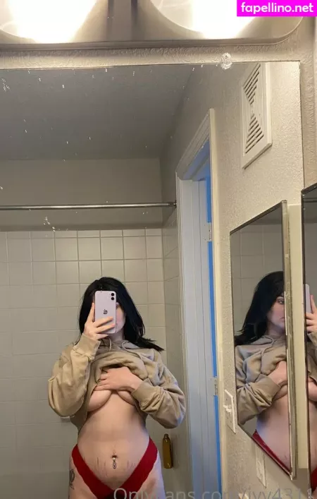 Ivy4311 OnlyFans Thumbnail #plEdPb1CvK