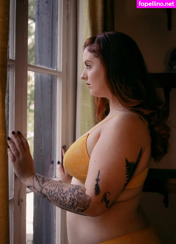 frogqueenivy, ivydelacourte Nude Leaked OnlyFans Photo #C1BhzwBcht