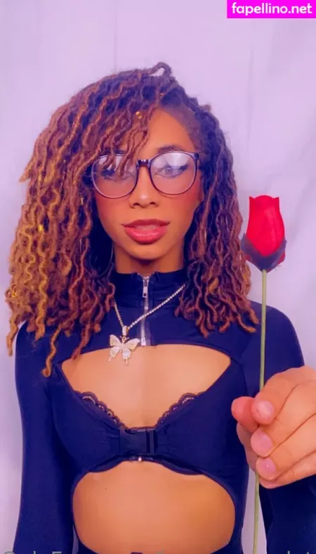 Ivyevescarlet OnlyFans Thumbnail #9VWIWX2tTz
