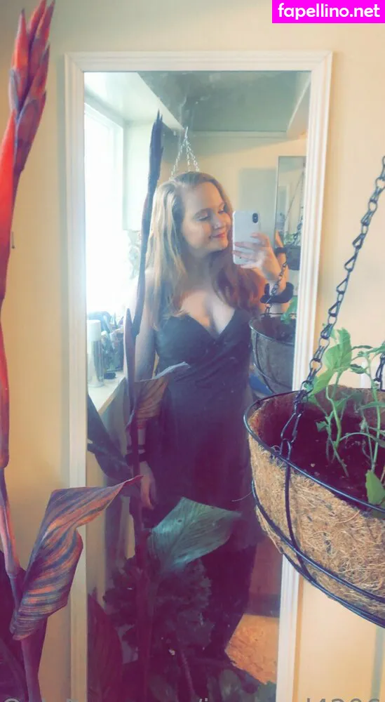 ivypearl42069 Nude Leaked OnlyFans Photo #9HFNsETXSd