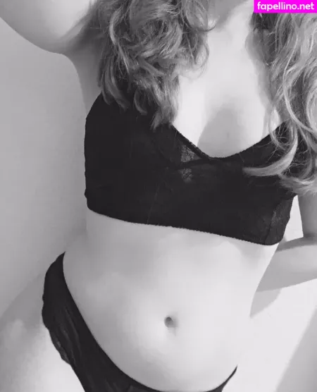 Ivypearl42069 OnlyFans Thumbnail #iuUH8qI2wj