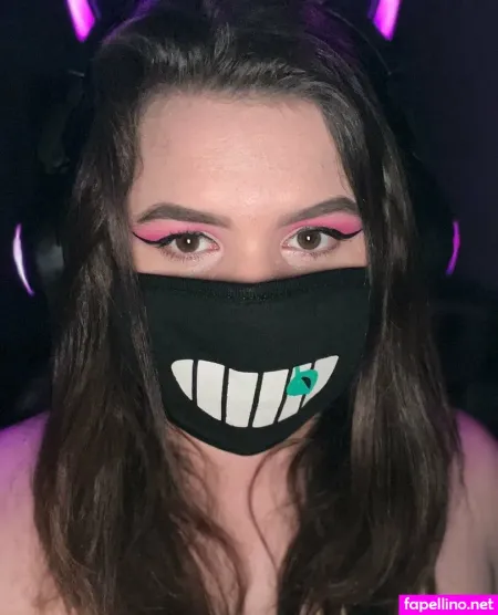 Ivysweet00 OnlyFans Thumbnail #JO7MYrWfpD