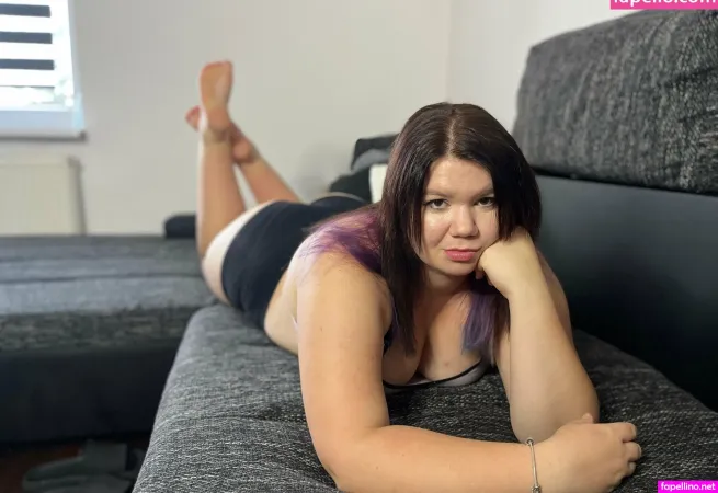 Ivysweet00 OnlyFans Thumbnail #RUzpMg7jbA