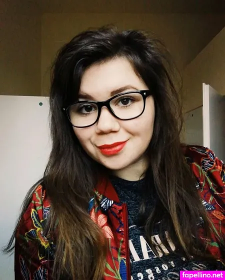 Ivysweet00 OnlyFans Thumbnail #XYtVIH0Ifv