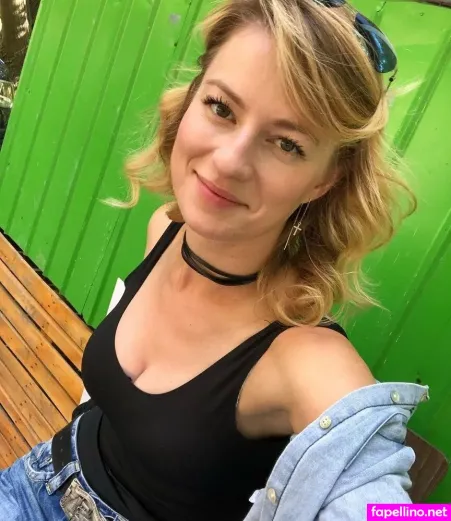 Iwona Blecharczyk OnlyFans Thumbnail #G3jBRUPUNj