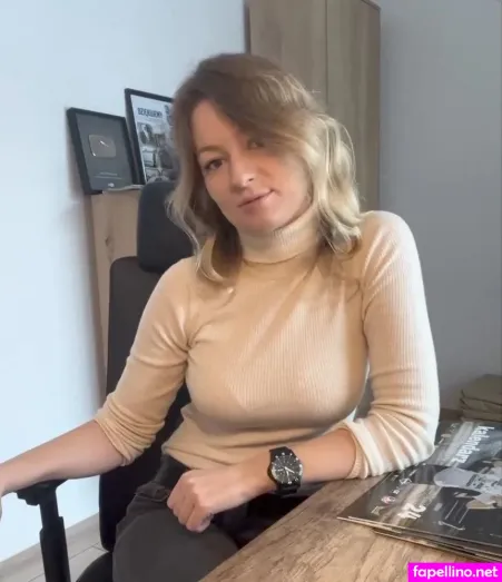 Iwona Blecharczyk OnlyFans Thumbnail #RFOqPqVZT6