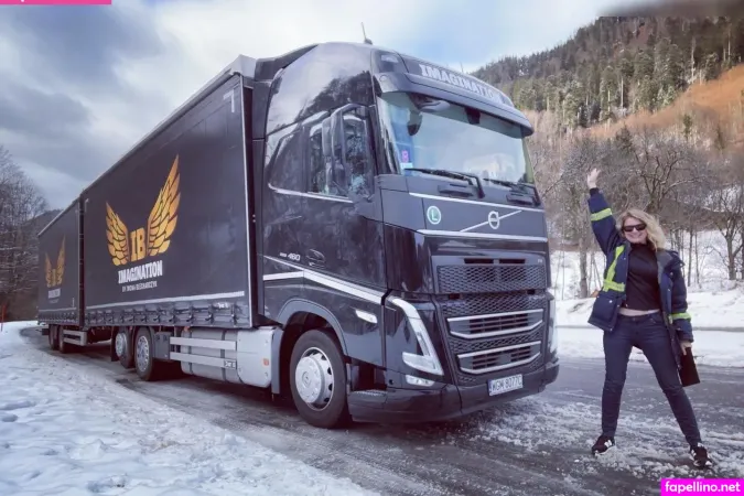 Iwona Blecharczyk OnlyFans Thumbnail #vVZp6b7Ccm