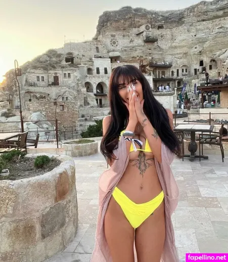 Iz Bendim 5 OnlyFans Thumbnail #Cf7ea21SMe