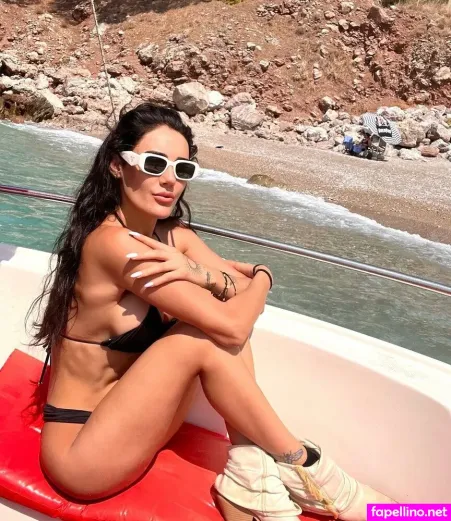 Iz Bendim 5 OnlyFans Thumbnail #cixqS017a4