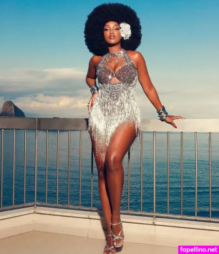 Iza Cantora 1 OnlyFans Thumbnail #679dIsYbt8