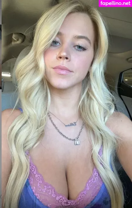 Iza Leslie OnlyFans Thumbnail #1G8EQmml8x