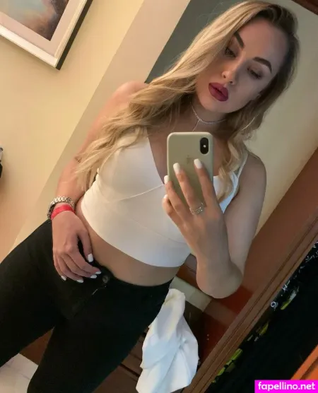 Iza Moon OnlyFans Thumbnail #Q8Ny2UyOrk