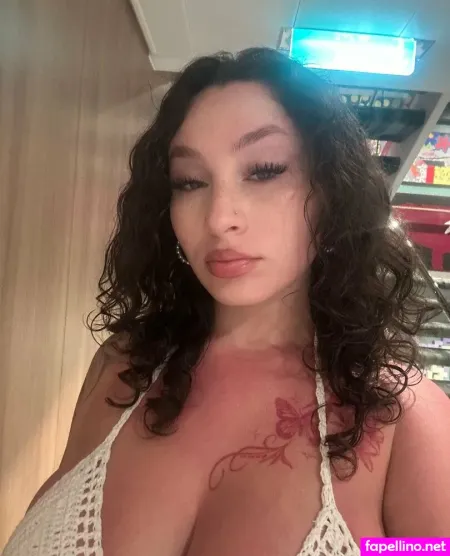 Izabahbitfree OnlyFans Thumbnail #ZyVE0PZELW