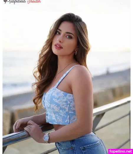 Izabela Ion Main Profile Photo