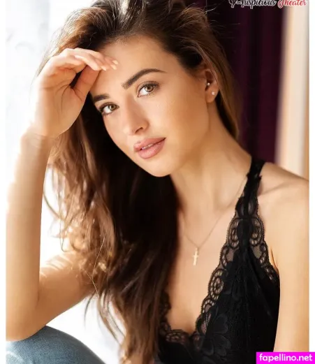 Izabela Ion OnlyFans Thumbnail #Wol9Xr4BPH