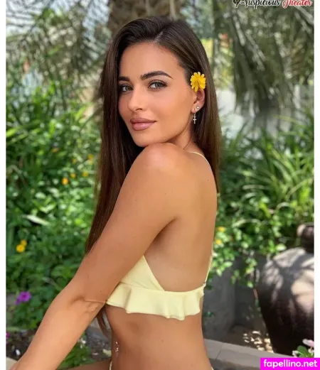 Izabela Ion OnlyFans Thumbnail #gqnzIoO6EQ