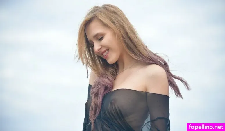 Izabela Wlodarek OnlyFans Thumbnail #G3SVJw71Ik