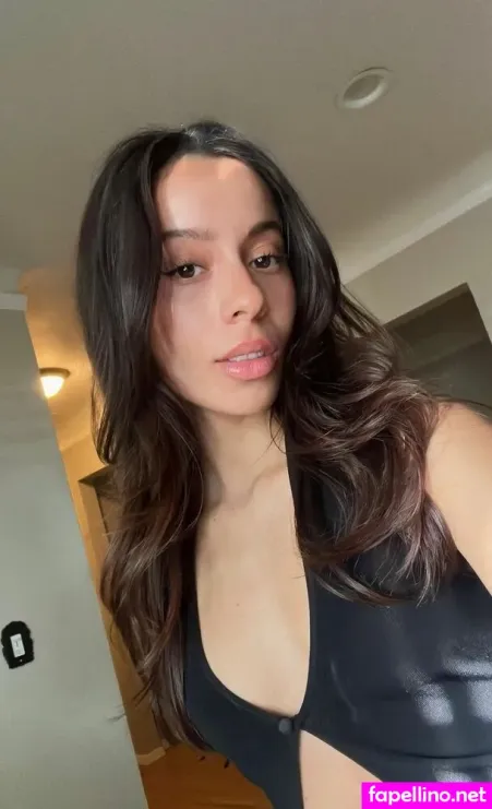 Izabella Alvarez Main Profile Photo