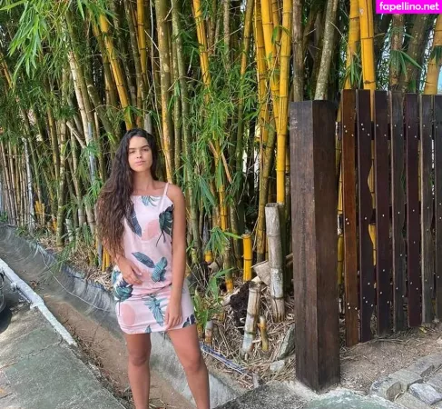 Izabelly Linhares OnlyFans Thumbnail #jtaPmLzUEv