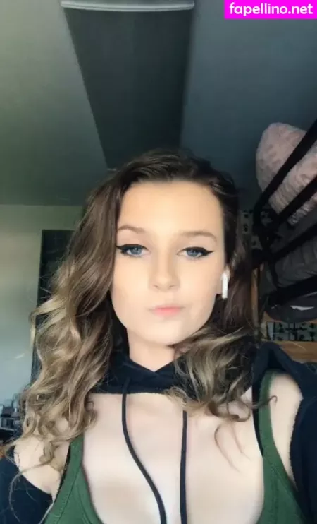 Izassassin OnlyFans Thumbnail #HjJuMvBs0t